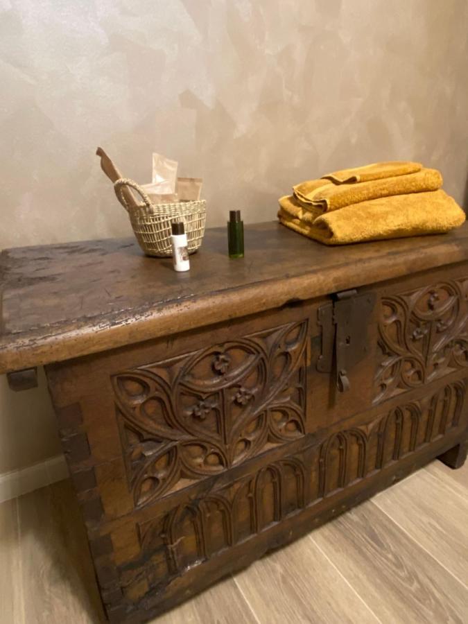 La Lupa Apartment - In The Heart Of Aosta With Car Box Extérieur photo