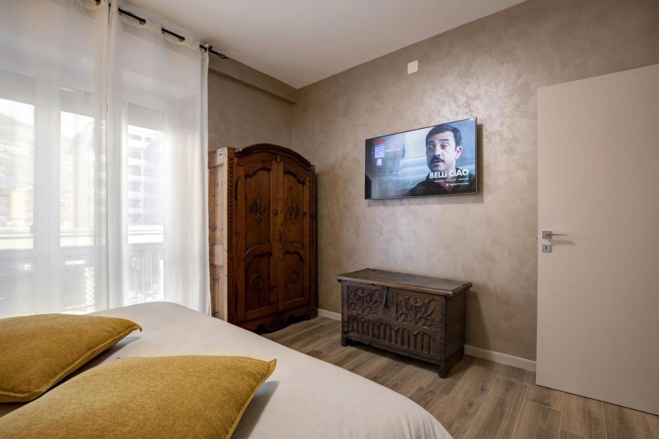 La Lupa Apartment - In The Heart Of Aosta With Car Box Extérieur photo