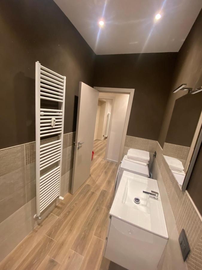 La Lupa Apartment - In The Heart Of Aosta With Car Box Extérieur photo