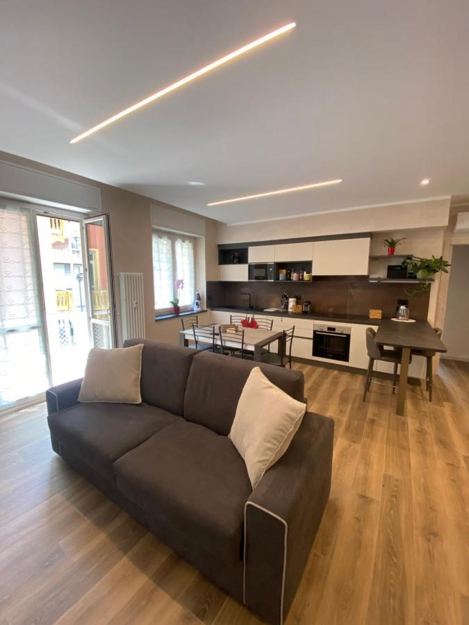 La Lupa Apartment - In The Heart Of Aosta With Car Box Extérieur photo